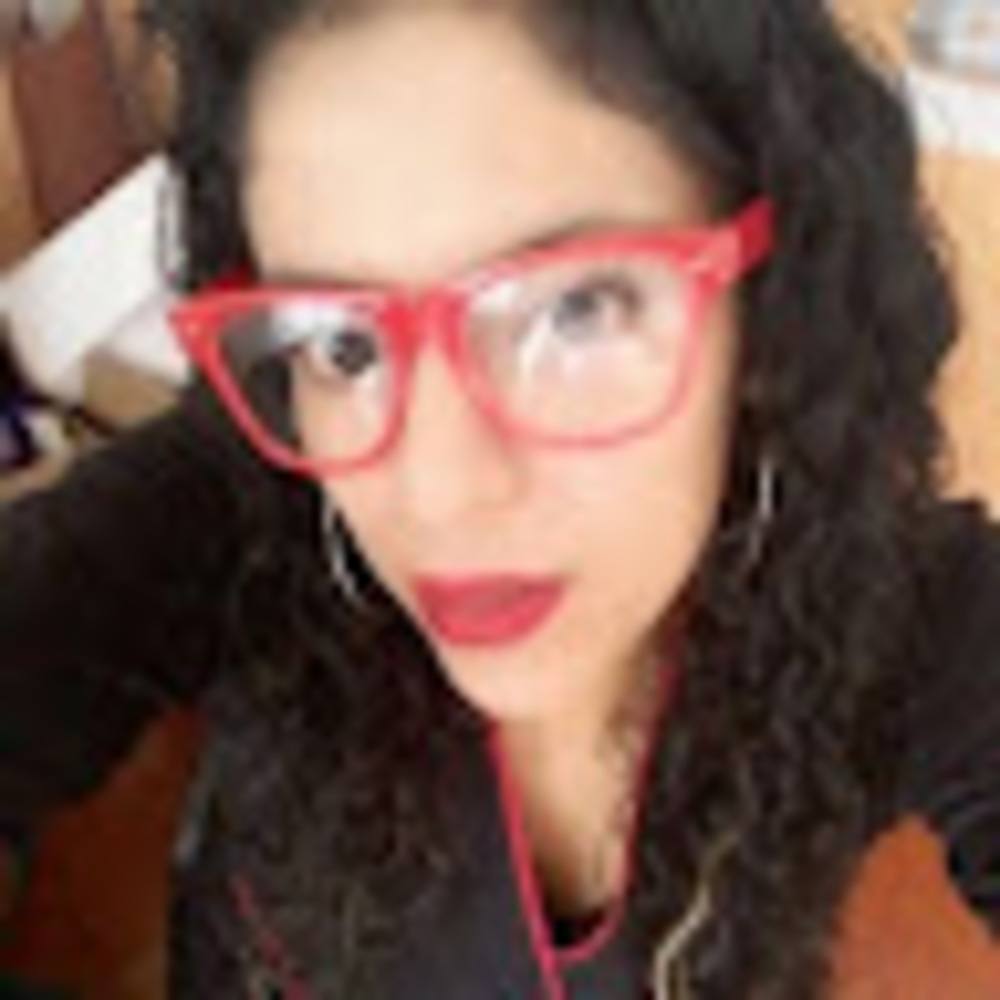 Meet your Posher, Nidia